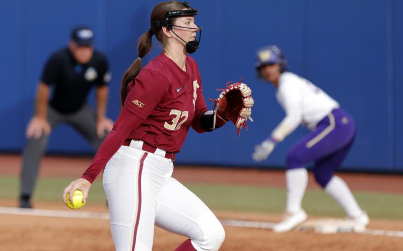 Florida State's Kathryn Sandercock pitches against Washington during the second inning of Saturday's Women's College World Series game in Oklahoma City. (NATE BILLINGS/Associated Press)