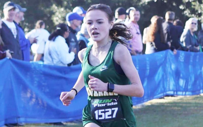 Suwannee’s Ryleigh Hermanson runs at the Region 1-2A meet on Thursday. She placed 18th to qualify for state individually. (COURTESY)