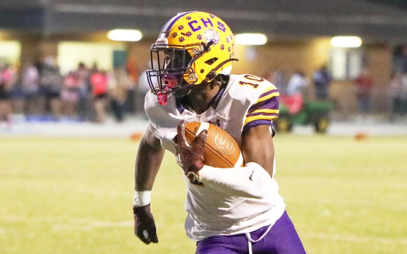 Columbia receiver Zamarion Jones runs into the end zone for a touchdown against Ridgeview last Friday. (BRENT KUYKENDALL/Lake City Reporter)